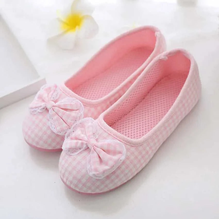 GKTINOO 2026 Winter-Autumn At Home Thermal Cotton-Padded Slippers Women's Cotton Slippers Indoor Slippers With Soft Outsole Shoe The jack market .AU The jack market .AU Step Up Your Style: Trendy Shoes for Every Occasion! $ 58 14:1052;200000124:1394