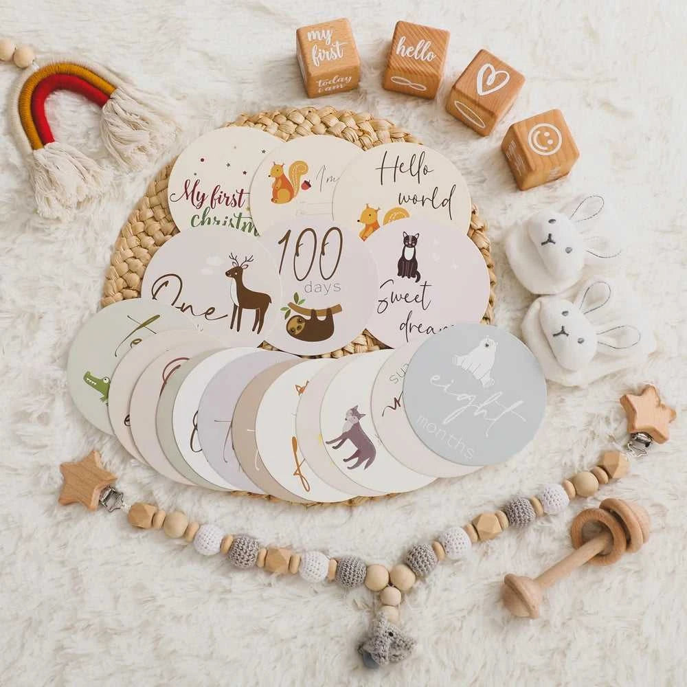 Baby Bear Milestone Number Monthly Memorial Cards Newborn Birthday Gifts Souvenir Newborn Birth Photo Photography Accessories