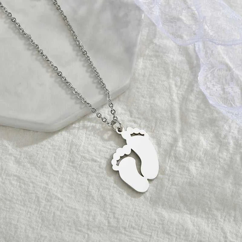 Personalized Engraved Name Necklace For Baby Custom Stainless Steel Foot Pendant Necklace New Born Gift The jack market .AU The jack market .AU Jewellery & Chains $ 51 200000783:200013902#Engrave;200001034:361181