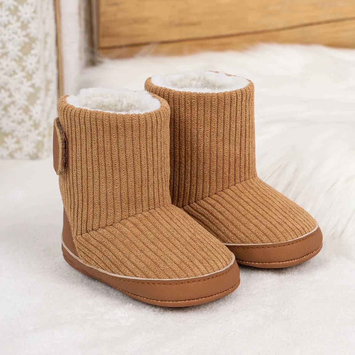 KIDSUN Newborn Baby Winter Boots Soft Corduroy Warm Booties With Fur Lining Unisex Design For Baby Boys Girls The jack market .AU The jack market .AU Mum & Kids: Essential Products for Every Family $ 26 14:771;200000264:201336170
