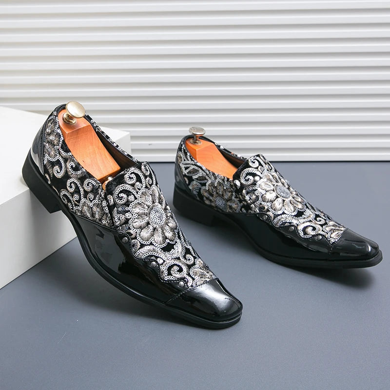 Man Embroidery Loafers Luxury Wedding Party Patent Leather Shoes for Men Designer Comfortable Breathable Formal Dress Plus Size