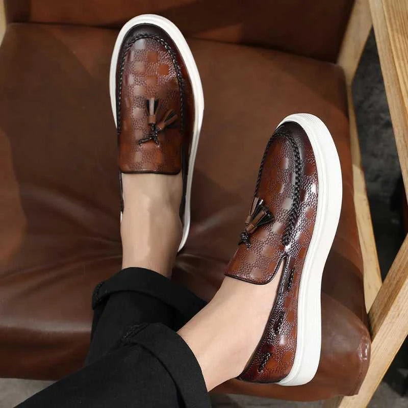 Fashion Men's Casual Shoes Embossed Leather Men Classic Retro British Style Tassels Loafers Mens Slip-on Outdoor Driving Flats The jack market .AU The jack market .AU Step Up Your Style: Trendy Shoes for Every Occasion! $ 101 14:193#S11 Black;200000124:200000364#39 (US 6.5);200007763:201336100