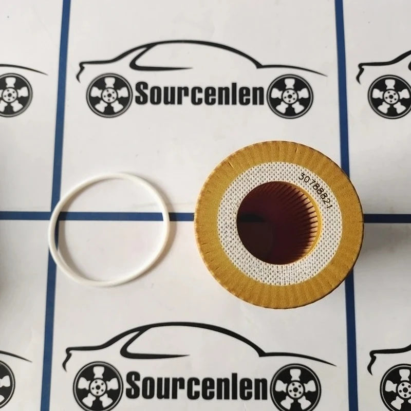 Car Oil Filter High Quality Engine Oil Filter For Volvo C30 C70 S40 S60 V50 V60 XC60 XC70 OEM No. 8692305