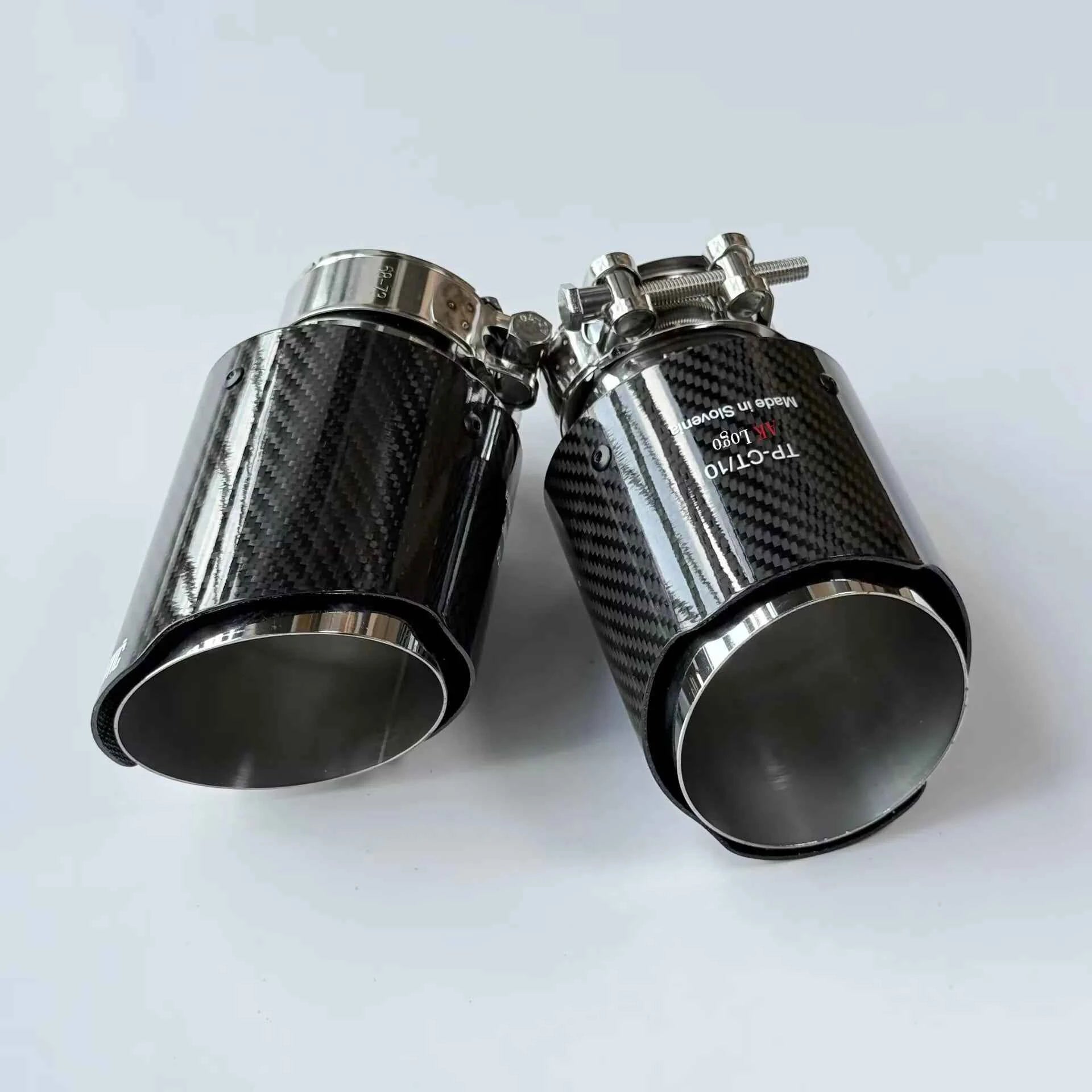 1Pcs Universal Car Single Exhaust Tip Pipe Glossy Twill Carbon Fiber Silver Muffler Exhaust Nozzle For AK Logo Refit Tailpipe