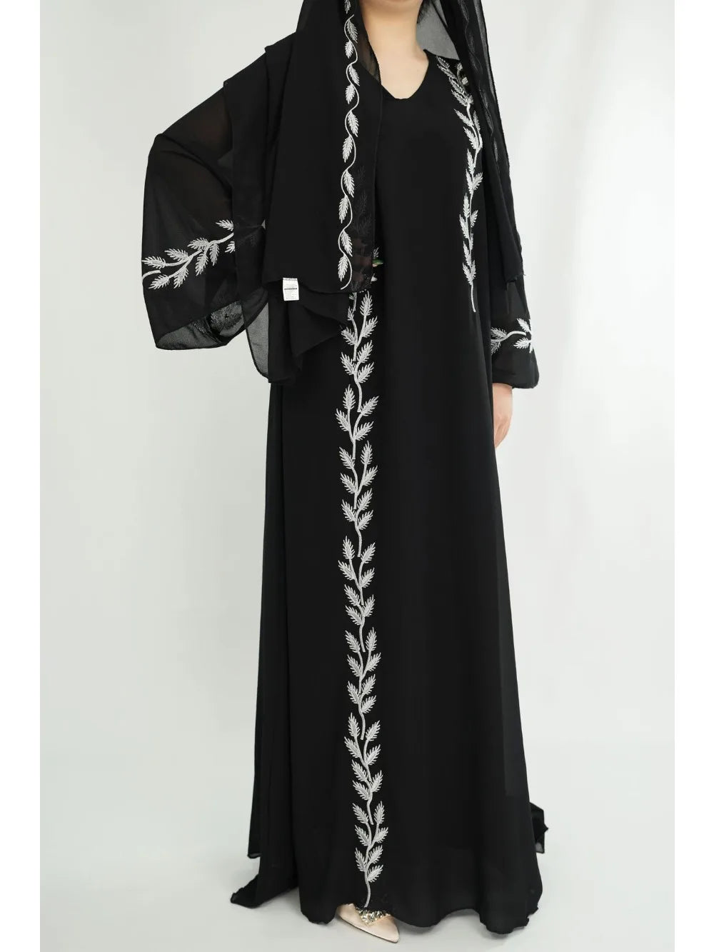 Women's Embroidery Abaya with Scarf – 2-Piece Muslim Dress Set