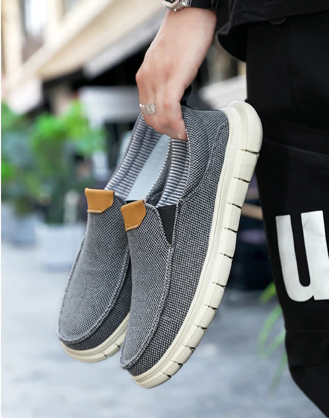 Men Casual Canvas Shoes Mens Loafers Breathable Slip on Flats Male Vulcanized Shoes Driving Shoes Plus Size 47 Walking Sneakers
