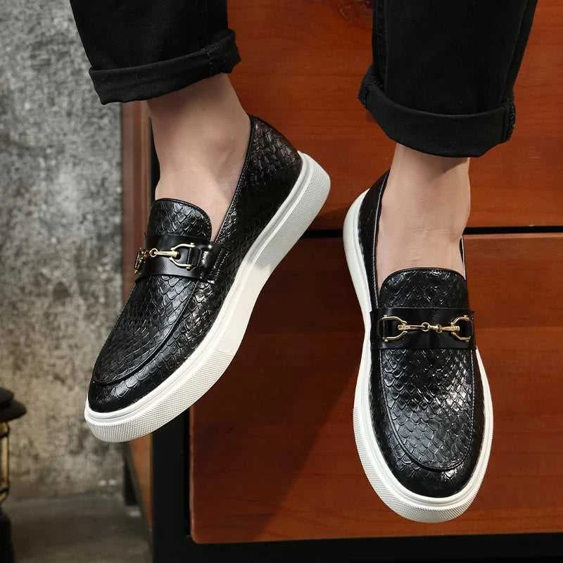 Fashion Men's Casual Shoes Embossed Leather Men Classic Retro British Style Tassels Loafers Mens Slip-on Outdoor Driving Flats The jack market .AU The jack market .AU Step Up Your Style: Trendy Shoes for Every Occasion! $ 101 14:193#S11 Black;200000124:200000364#39 (US 6.5);200007763:201336100