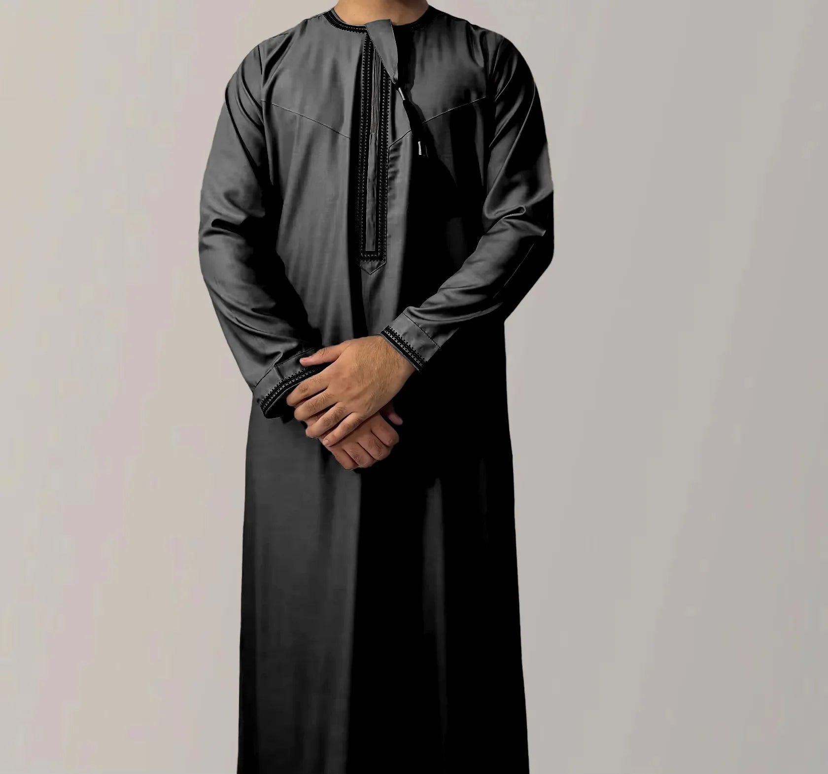 New 2026 Men's Muslim Abayas Dress Long-sleeved Pullover Kaftan Robe Men Jubba Thobe Pakistan Saudi Arab Caftan Islamic Clothing