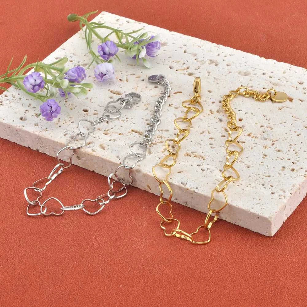 Lokaer Stainless Steel Heart Shaped Hollow Out Chain Bracelet for Women 18K Gold Plated Fashion Waterproof Daily Jewelry B25220 The jack market .AU The jack market .AU Jewellery & Chains $ 53 200001034:1433145302#B24053P-Tree