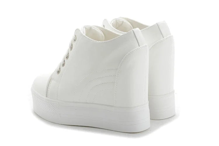 High Top Women's Casual Shoes Leather Casual Sneaker Hidden Increased Ladies Ankle Boots New Plush Woman Platform Boots Botines