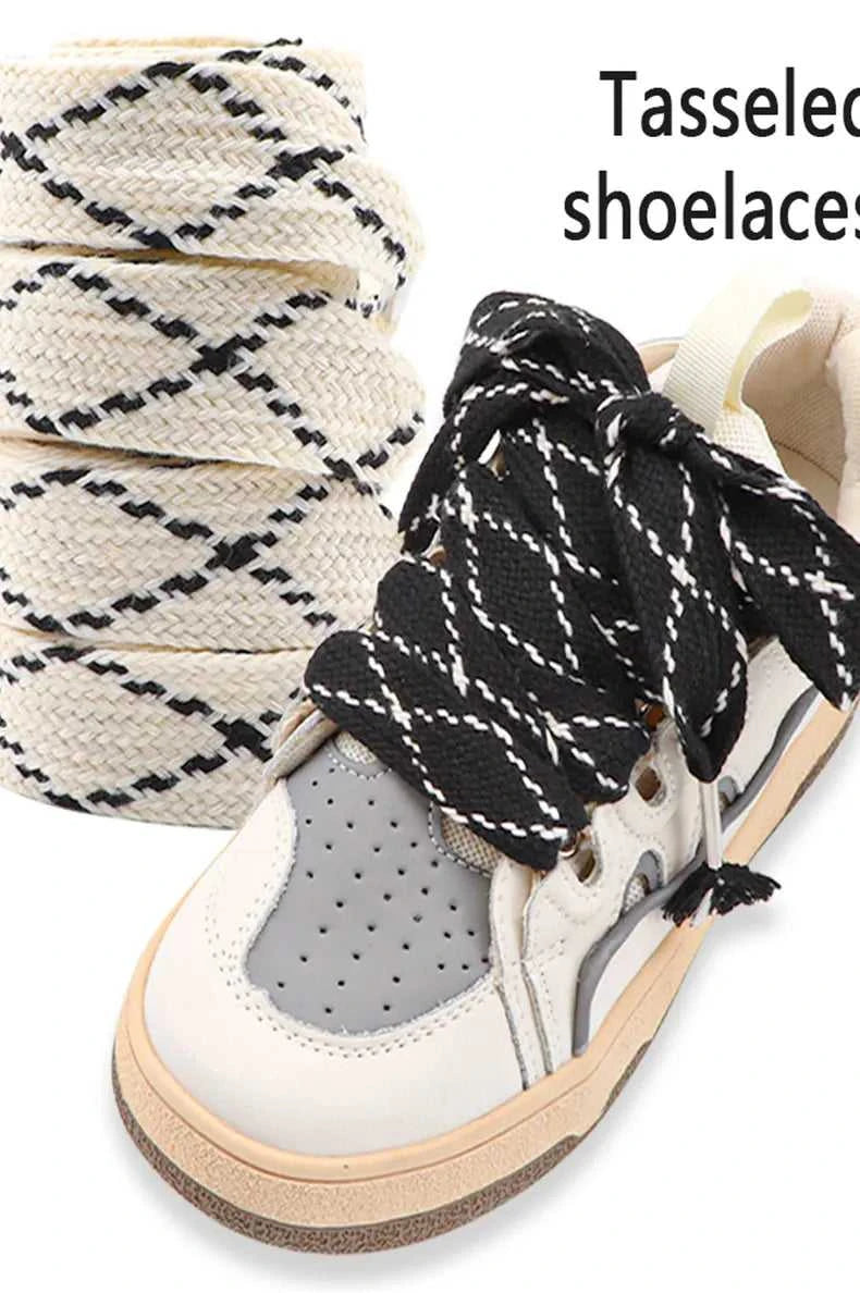 New Flat Shoelaces 2.5CM Wide Metal Head Shoelace Black Beige Sneakers Laces Shoes Accessories 120CM/140CM 1Pair Strings The jack market .AU The jack market .AU Step Up Your Style: Trendy Shoes for Every Occasion! $ 47 14:193#Black;380:200006543