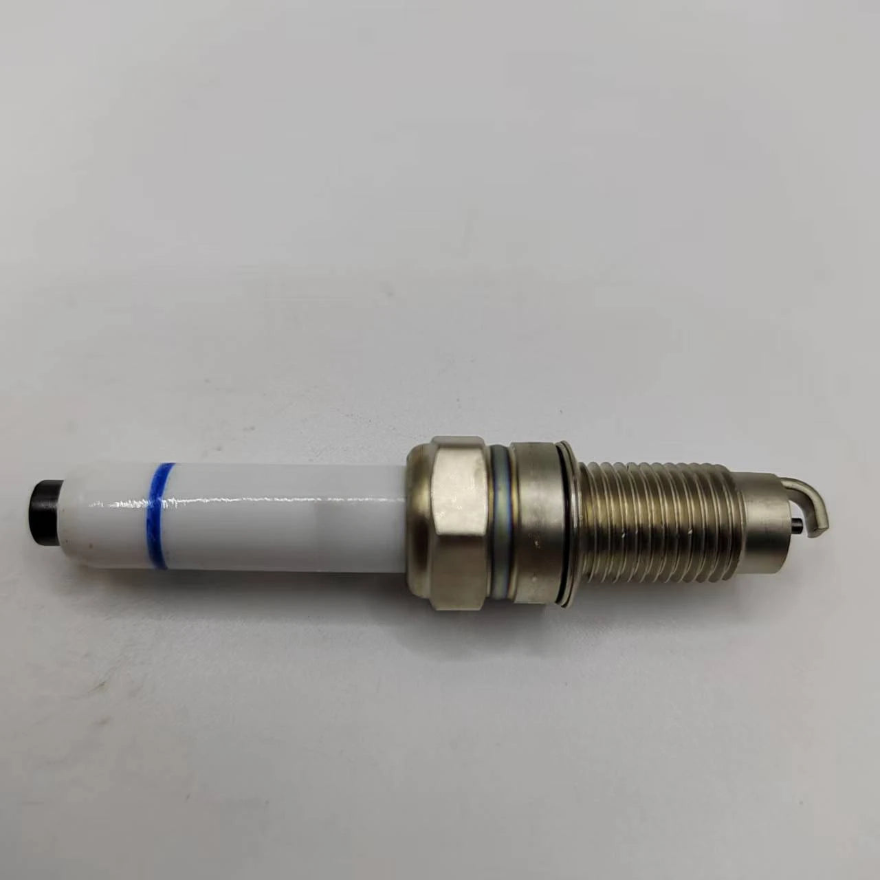 4pcs 04C905616D Normal Spark Plug For Polo-Vento Seat Ibiza Leon Arona Toledo Skoda Citigo Fabia Yeti Octavia