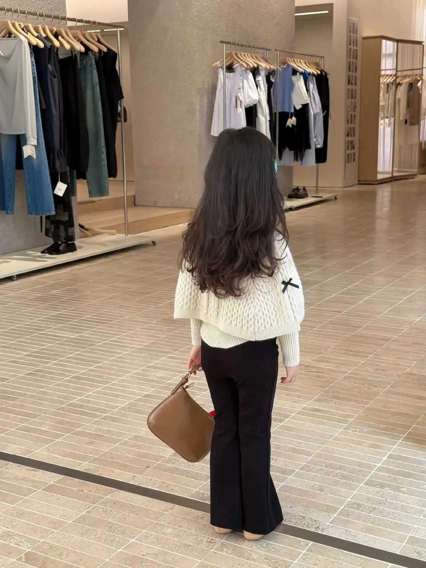 2025 Autumn New Children Clothing Korean Children Clothing Girls Retro Bow Sweater Cape Sweater Two Piece Set The jack market .AU The jack market .AU Mum & Kids: Essential Products for Every Family $ 35 14:193#pant;200000463:200004187#90cm