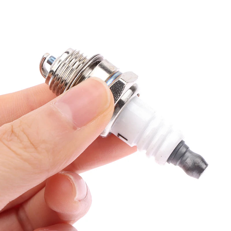 1PC DIY Accessories Mower Flower Plug RJ19LM BR2LM Lawn Mower Spark Plugs For Briggs And Stratton Engines Motors Power