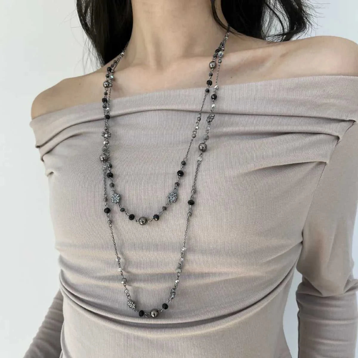 Vintage Fashion Double-layer Flower Necklace Long Stackable Sweater Chain Y2K Style Beaded Geometric Necklace The jack market .AU The jack market .AU Jewellery & Chains $ 49 200001033:361187#03