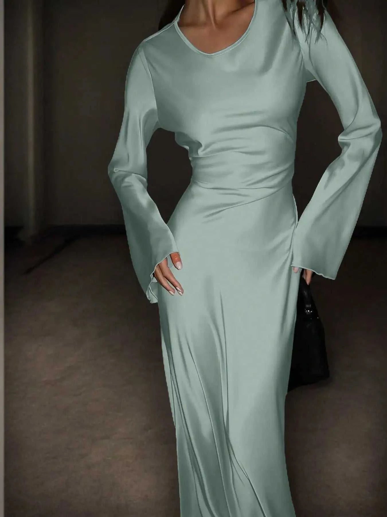 Women's Satin Maxi Dress – Corset Waist Tie, O-Neck & Flared Sleeves | Bohemian Evening Dress The jack market .AU The jack market .AU Woman Fashion Dress $ 70 14:1052;5:4182