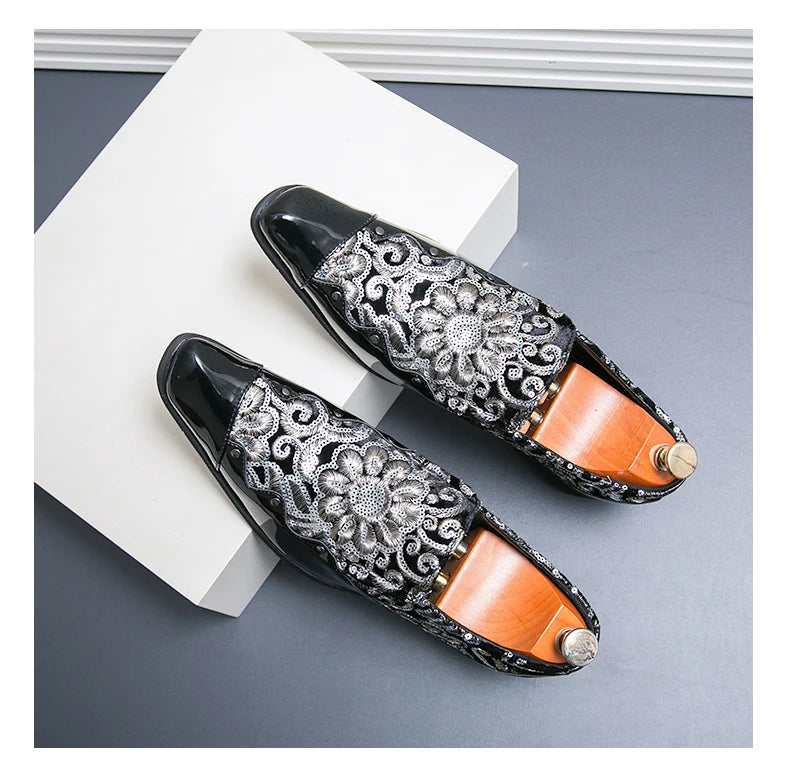 Man Embroidery Loafers Luxury Wedding Party Patent Leather Shoes for Men Designer Comfortable Breathable Formal Dress Plus Size