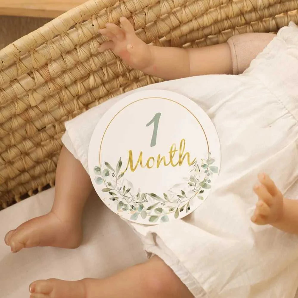 Baby Bear Milestone Number Monthly Memorial Cards Newborn Birthday Gifts Souvenir Newborn Birth Photo Photography Accessories