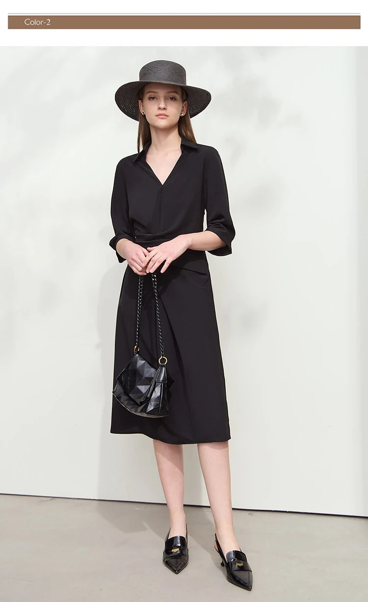 AMII Minimalist Dress Women 2025 Autumn New Elegant Office Lady Lapel V-neck Slim Non-stretch Pleated Knee A-Line Dress 12521027