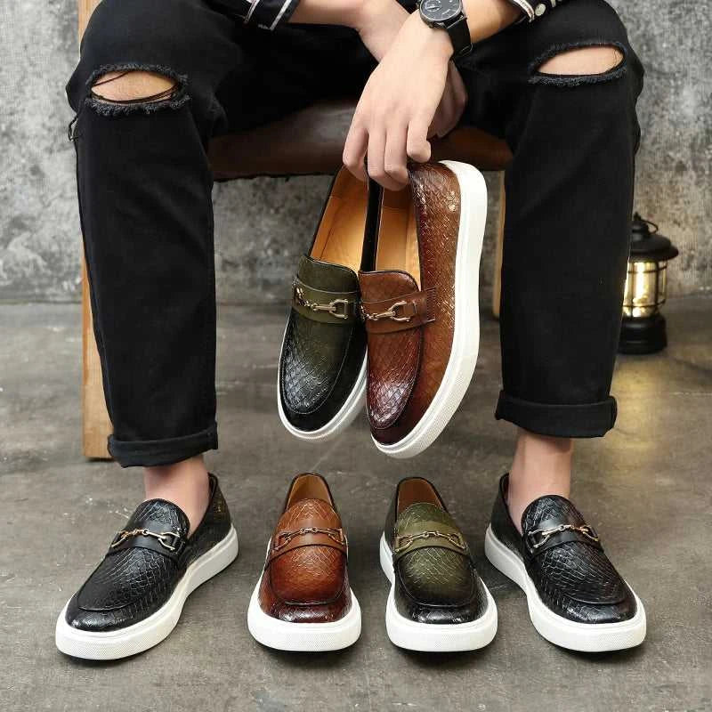 Fashion Men's Casual Shoes Embossed Leather Men Classic Retro British Style Tassels Loafers Mens Slip-on Outdoor Driving Flats The jack market .AU The jack market .AU Step Up Your Style: Trendy Shoes for Every Occasion! $ 101 14:193#S11 Black;200000124:200000364#39 (US 6.5);200007763:201336100