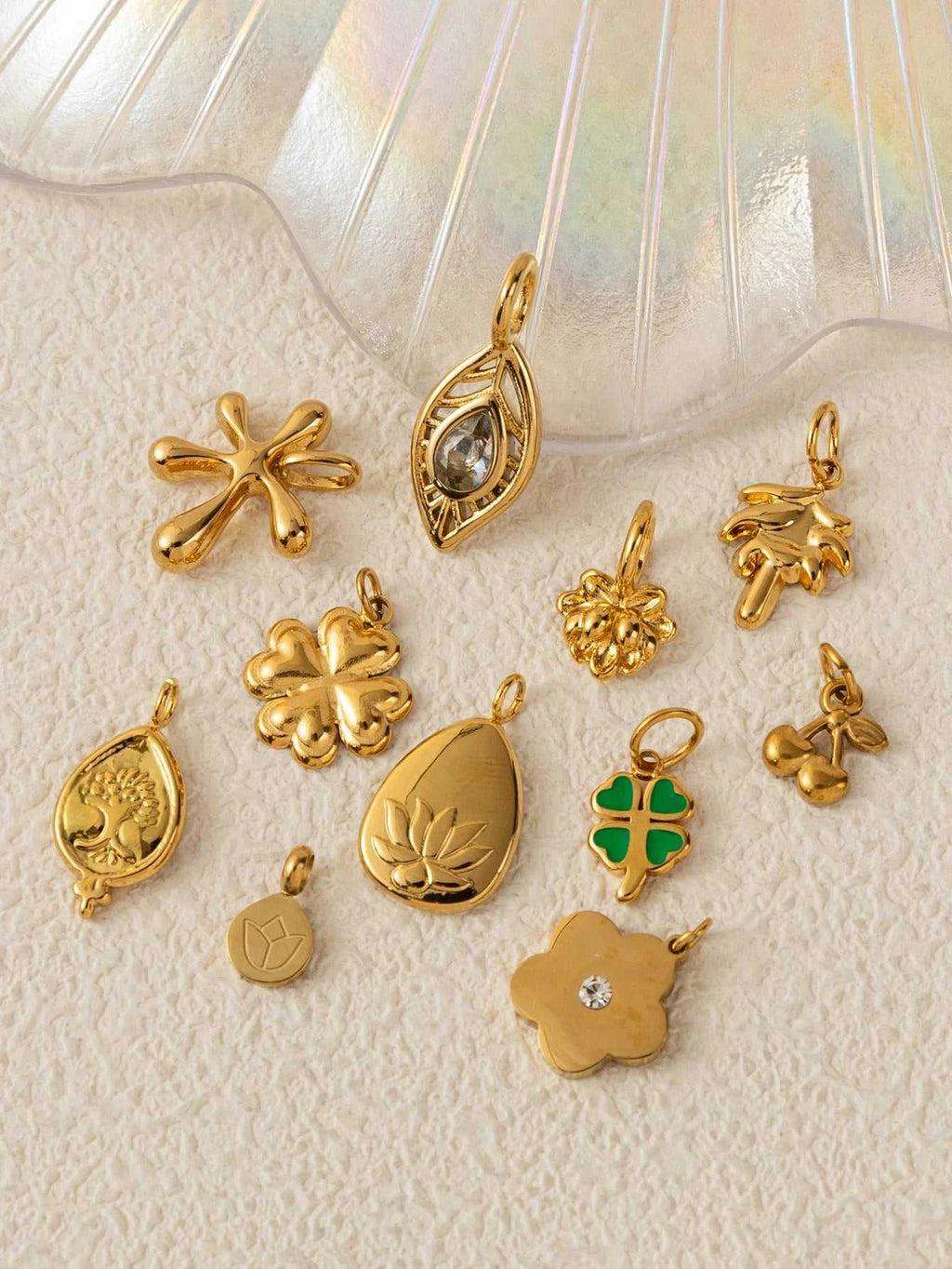 1PC stainless steel plated 18K gold pendant, can bring lucky pendant, DIY jewelry accessories first The jack market .AU The jack market .AU Jewellery & Chains $ 47 200001033:865#style 2;200007763:201441035