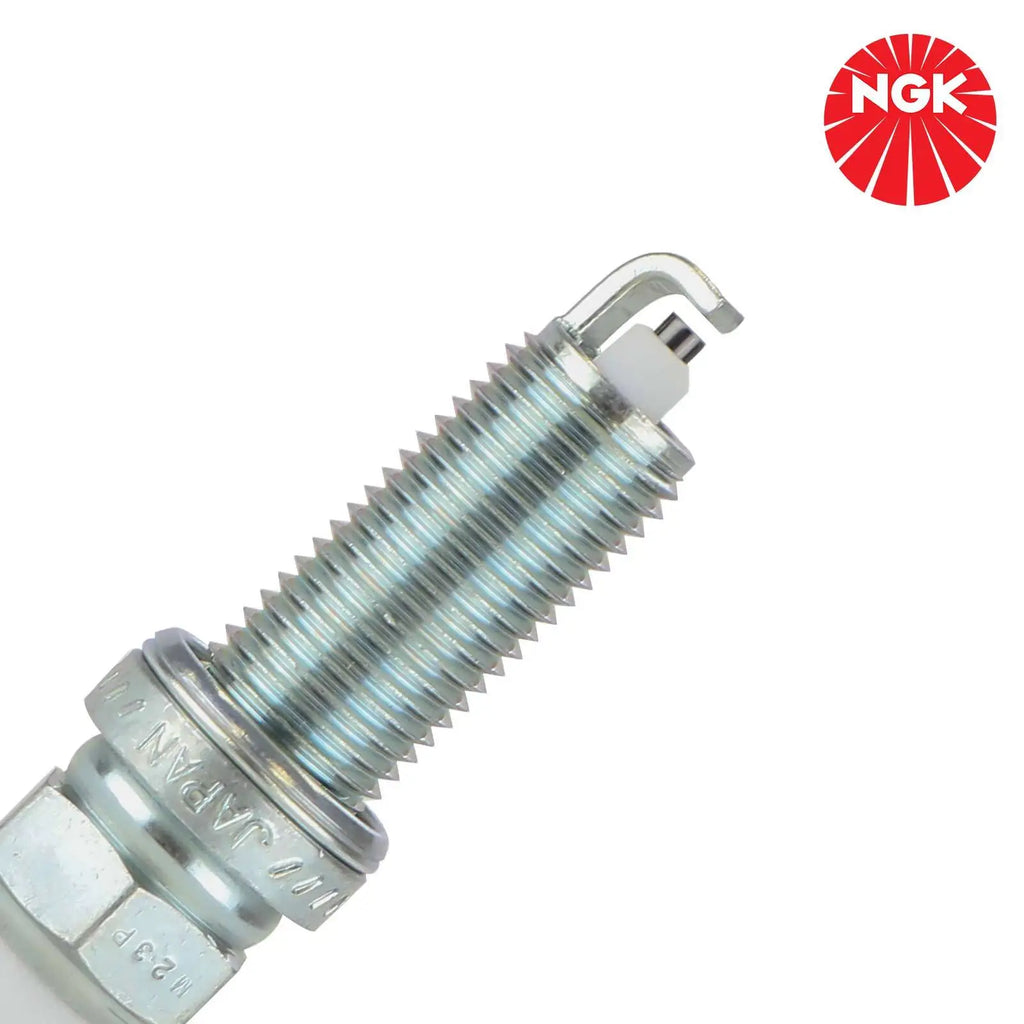 4x NGK LZKAR7A SPARK PLUGS FOR CITROEN C2 C3 C4 PEUGEOT 207 307 RENAULT CLIO 2 3