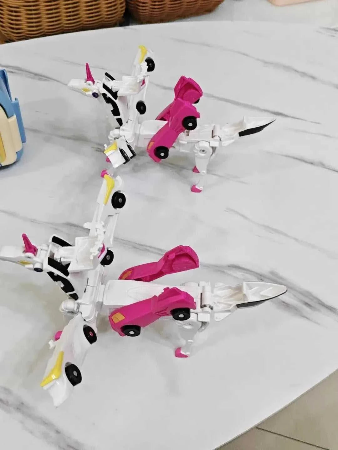 Collision Transforming Dinosaur Car Toy Magnetic Dinosaur Transformer Car Transform into Dinosaurs Fun Transforming Cars The jack market .AU The jack market .AU Little Wonders $ 52 14:173#mini size Black