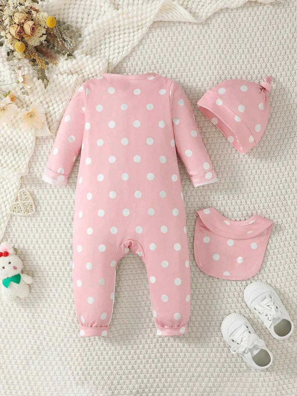 New baby Girl Long sleeved Bodysuit Cute Little Cow Circular dots Jumpsuit+Hat+Drool towel 3pc/set 0-18Months Baby Crawling suit The jack market .AU The jack market .AU Mum & Kids: Essential Products for Every Family $ 28 14:1052#XPTBB0419014;200000463:200025003#1-3M