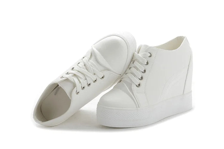 High Top Women's Casual Shoes Leather Casual Sneaker Hidden Increased Ladies Ankle Boots New Plush Woman Platform Boots Botines