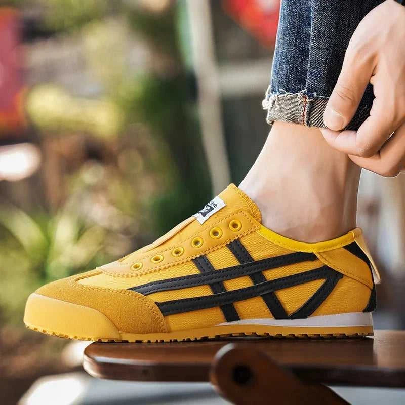Fashion Men Casual Shoes Lightweight Cloth Running Sneakers Outdoor Comfortable Walking Sport Shoes Breathable Jogging Shoes The jack market .AU The jack market .AU Step Up Your Style: Trendy Shoes for Every Occasion! $ 75 14:193#heibai;200000124:200000898