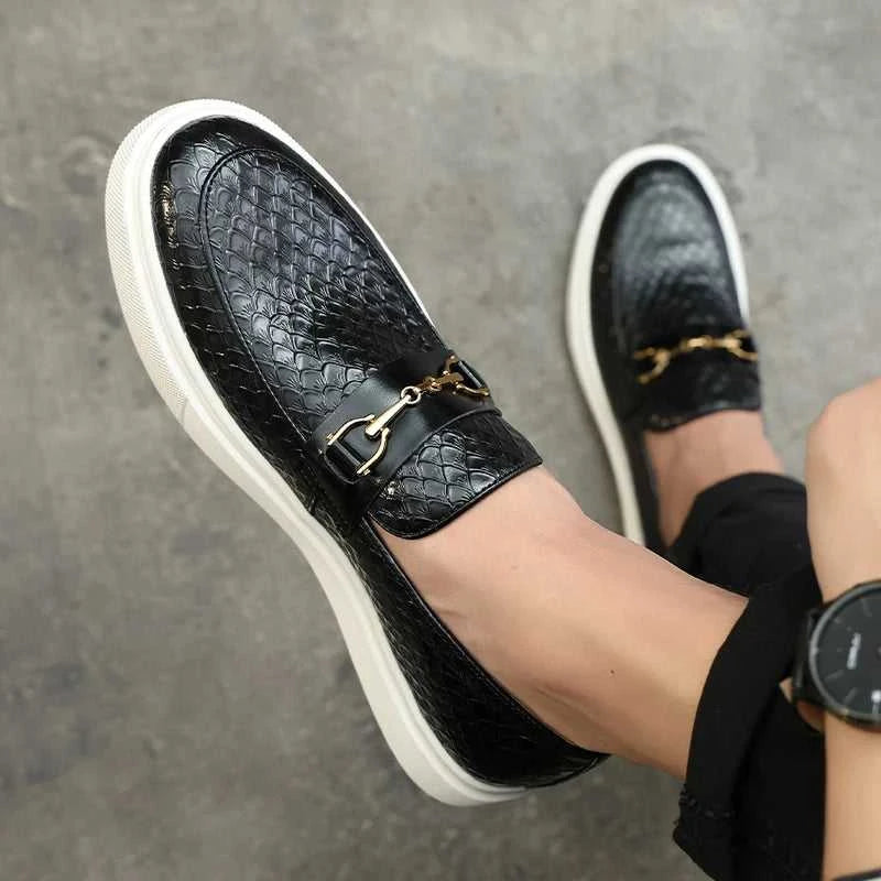 Fashion Men's Casual Shoes Embossed Leather Men Classic Retro British Style Tassels Loafers Mens Slip-on Outdoor Driving Flats The jack market .AU The jack market .AU Step Up Your Style: Trendy Shoes for Every Occasion! $ 101 14:193#S11 Black;200000124:200000364#39 (US 6.5);200007763:201336100