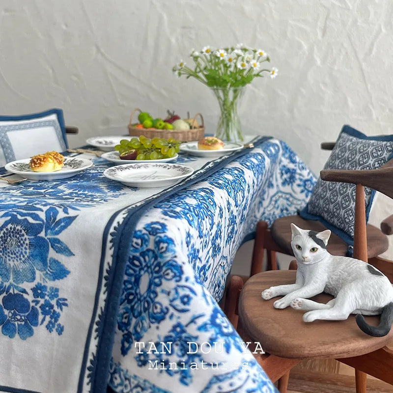 Miniature cloth blue and white porcelain tablecloth and throw pillow mini model for 1:6 bjd ob11 blythe dollhouse props Dolls ac