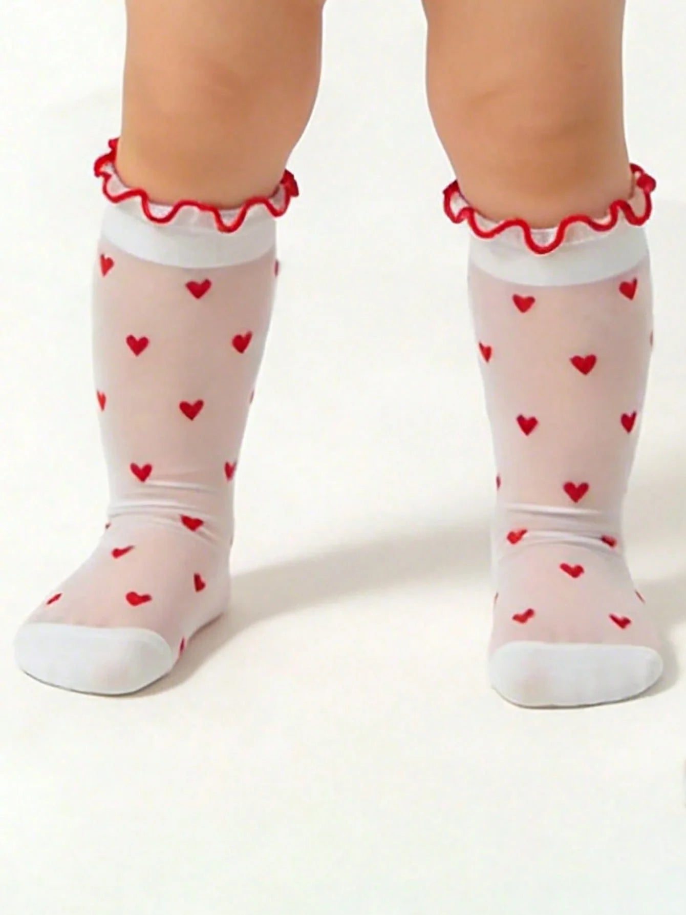 1 Pair of Girls' Mid-Calf Socks, Breathable and Comfortable Red Heart Patterned Straight-Leg Socks Suitable for Spring and Summer