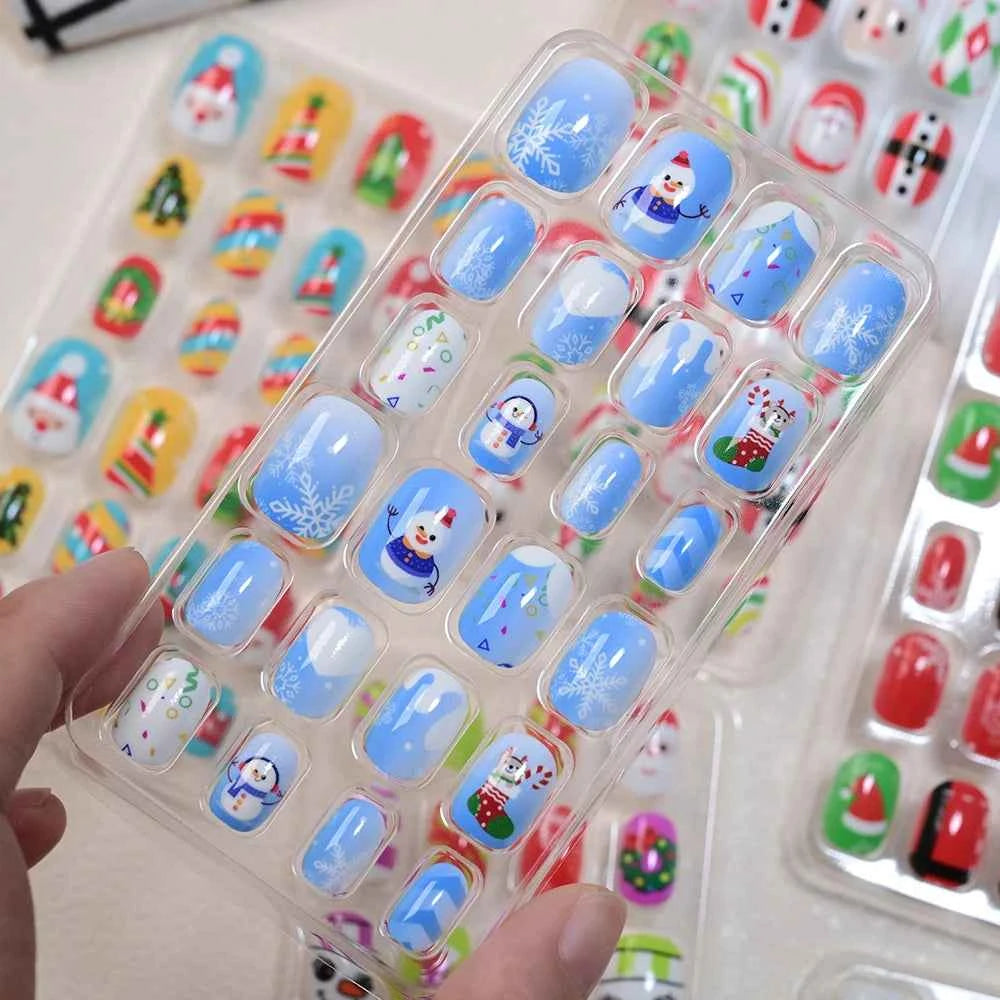 24pcs Princess Girls Christmas Press On Nails Candy Color Kawaii Christmas Tree Snowman False Nails New Year Children Fasle Nail