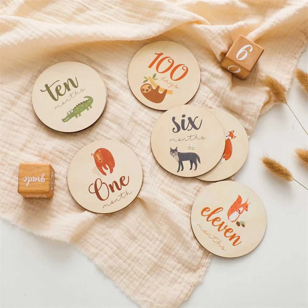 Baby Bear Milestone Number Monthly Memorial Cards Newborn Birthday Gifts Souvenir Newborn Birth Photo Photography Accessories