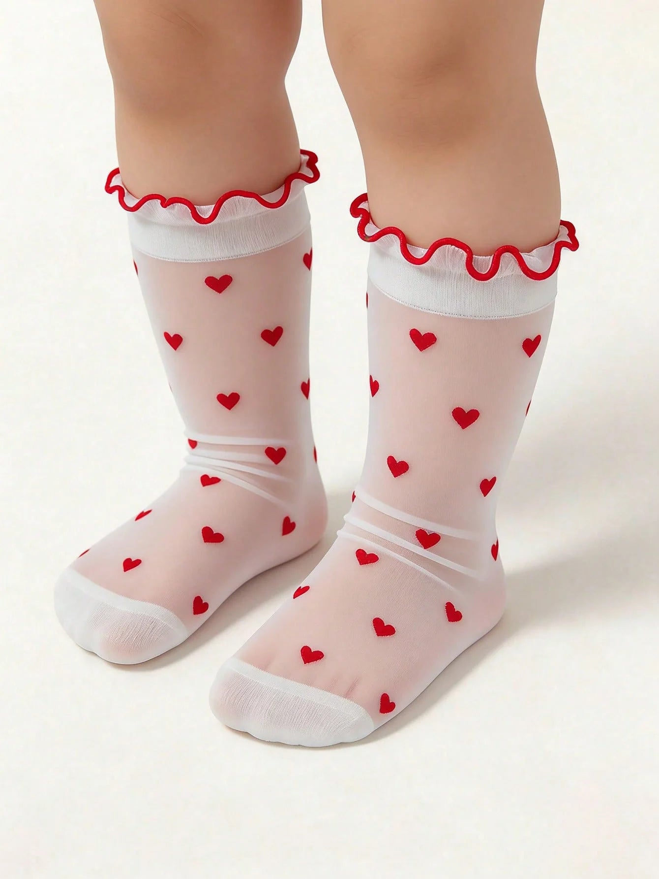 1 Pair of Girls' Mid-Calf Socks, Breathable and Comfortable Red Heart Patterned Straight-Leg Socks Suitable for Spring and Summer