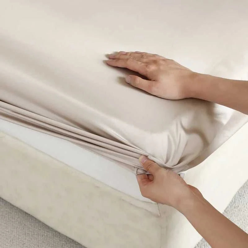 Natural Mulberry Silk Fitted Sheet Pure Silk Mattress Cover for Single Double King Queen Size Bedding High End Luxury Bed Cover The jack market .AU The jack market .AU Home $ 72 14:200002984#Latte Brown;5:200013267#90x200x30cm