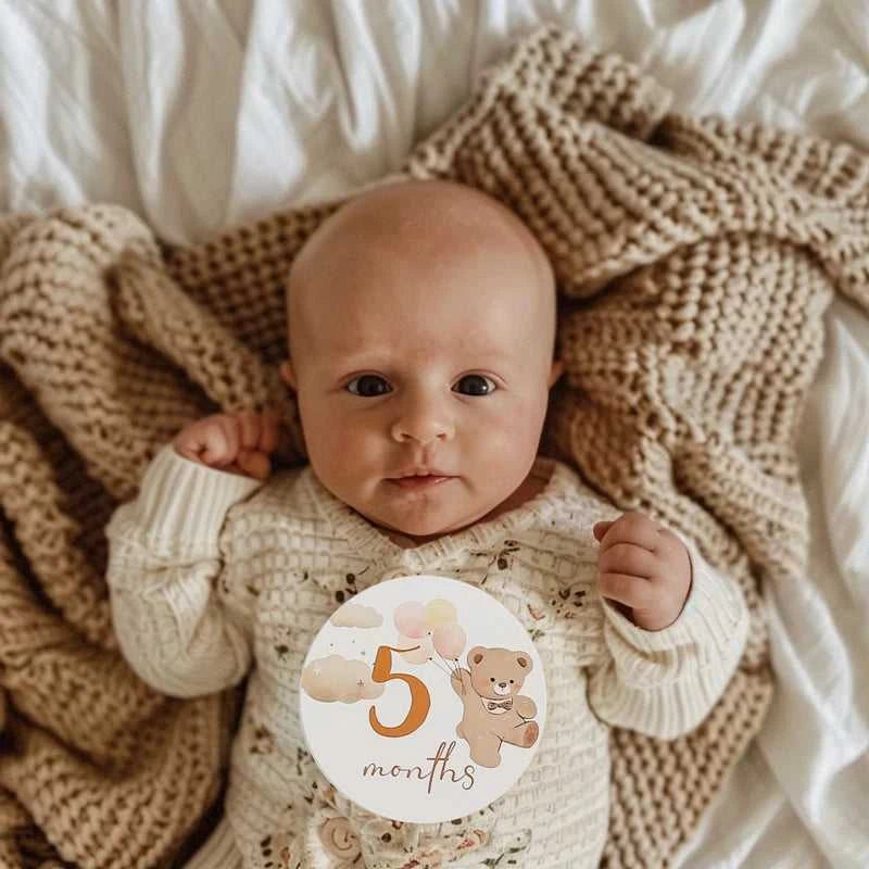 Baby Bear Milestone Number Monthly Memorial Cards Newborn Birthday Gifts Souvenir Newborn Birth Photo Photography Accessories