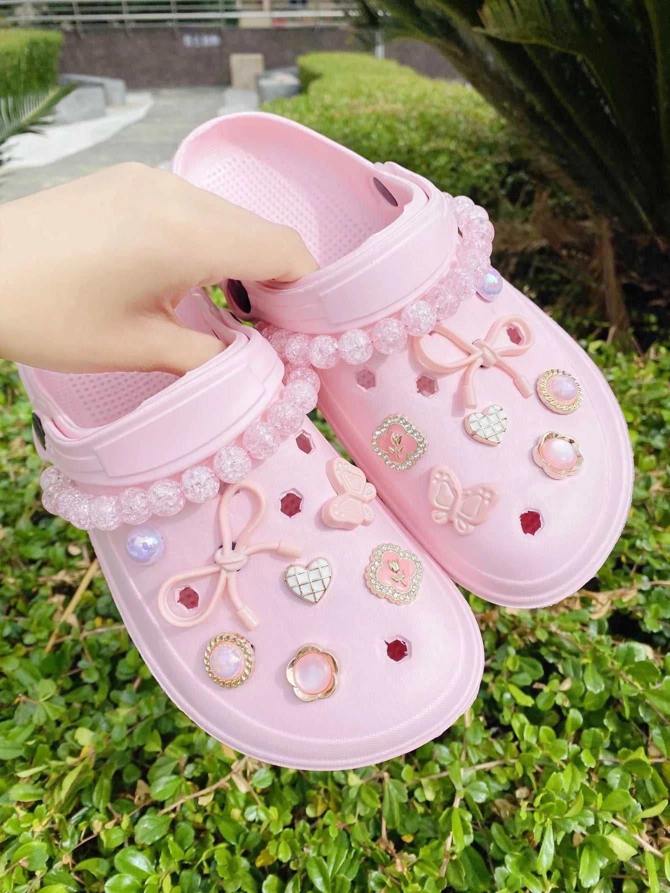 16 pink (bow, little butterfly, flower, heart, broken bead chain) accessories - easy-to-install detachable DIY decorations for c The jack market .AU The jack market .AU Step Up Your Style: Trendy Shoes for Every Occasion! $ 51 14:1052#fsszz
